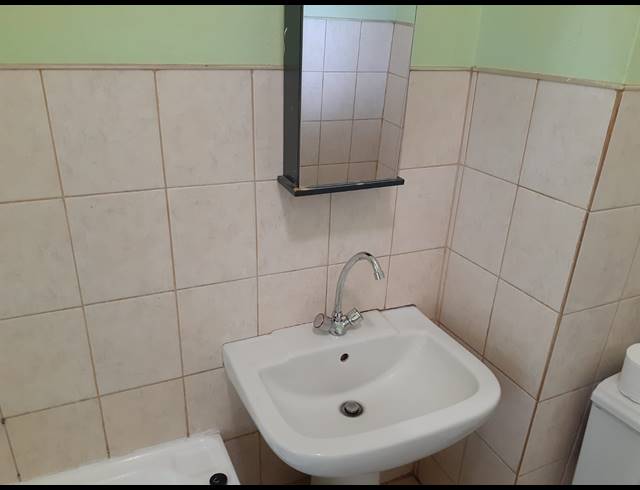 2 BEDROOM APARTMENT FOR SALE IN PELHAM